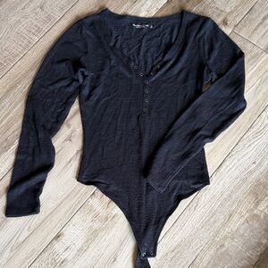Abercrombie & Fitch Black Long-Sleeve Henley Bodysuit